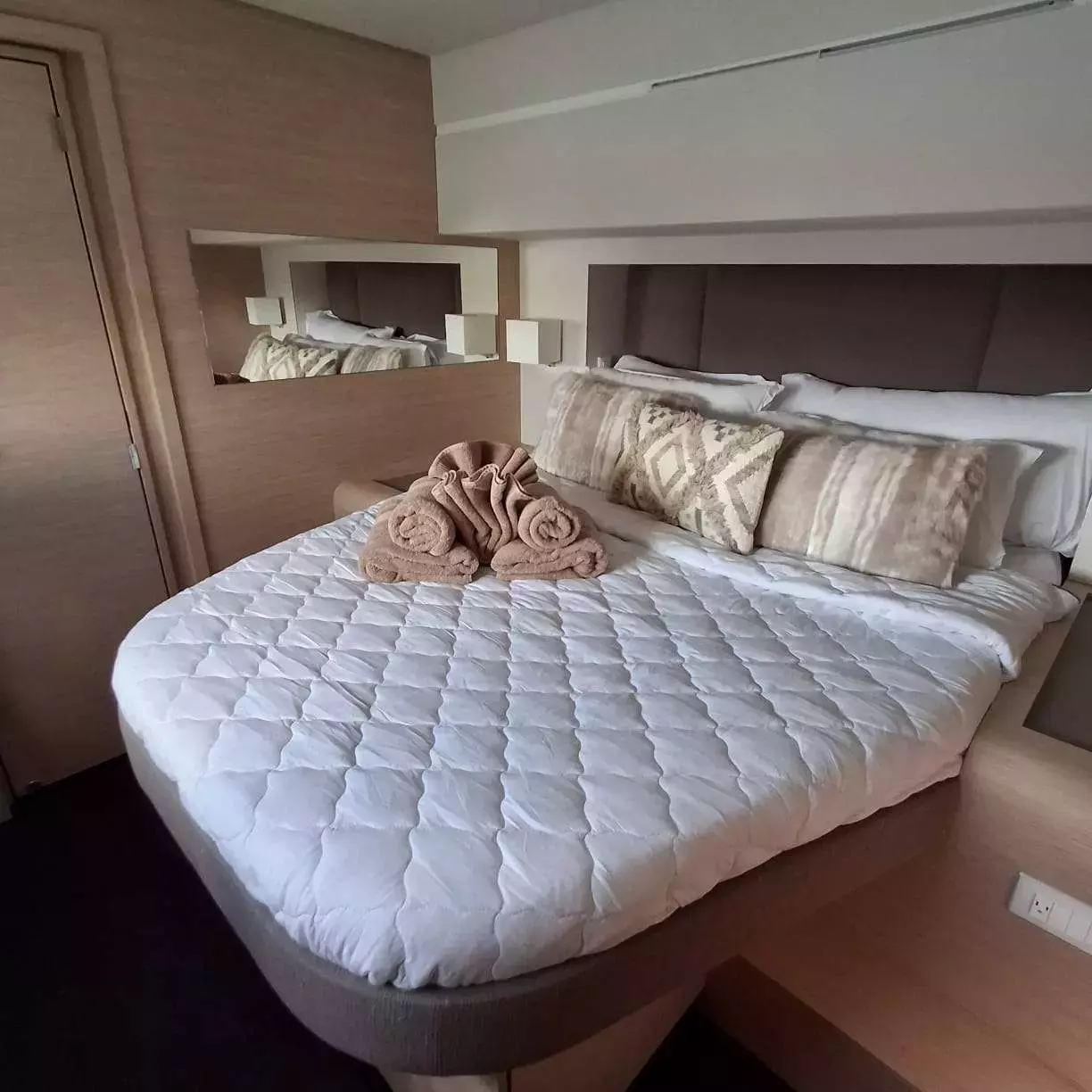 La Perle by Fountaine Pajot – Private Sailing Catamaran Charter in Anguilla