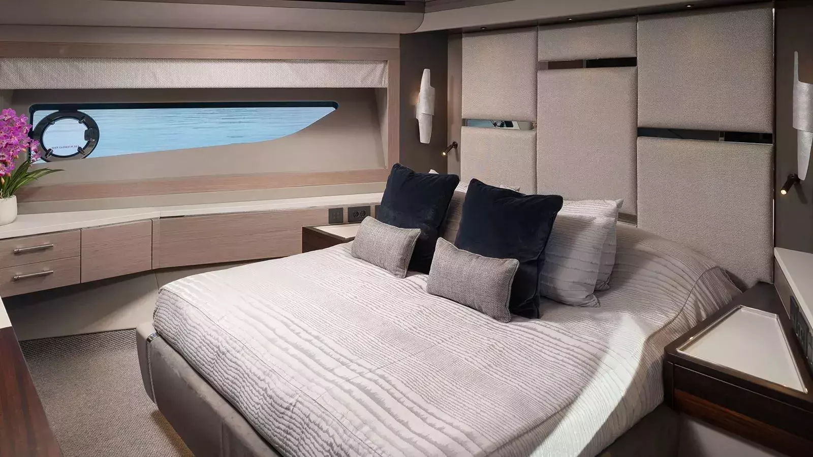 Mowana by Sunseeker – Private Motor Yacht Charter in Trogir