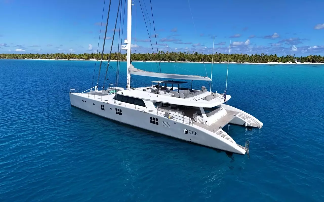 Che by Sunreef Yachts – Private Sailing Catamaran Charter in Suva