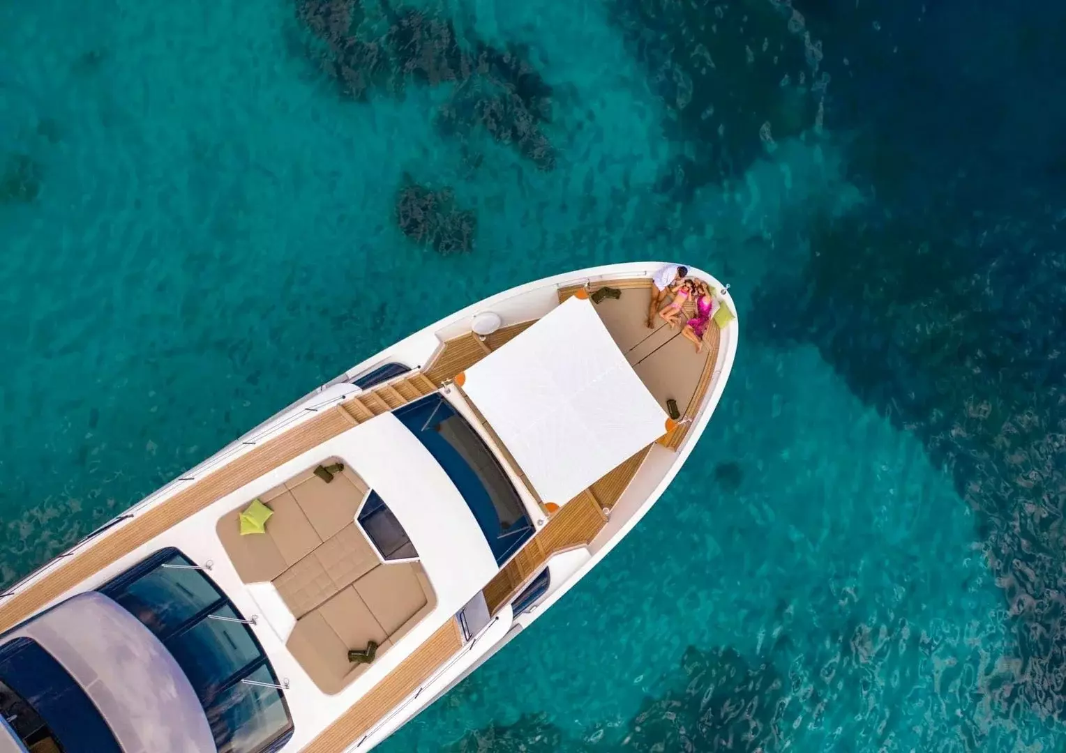Piola by Sanlorenzo – Private Motor Yacht Charter in Rhodes