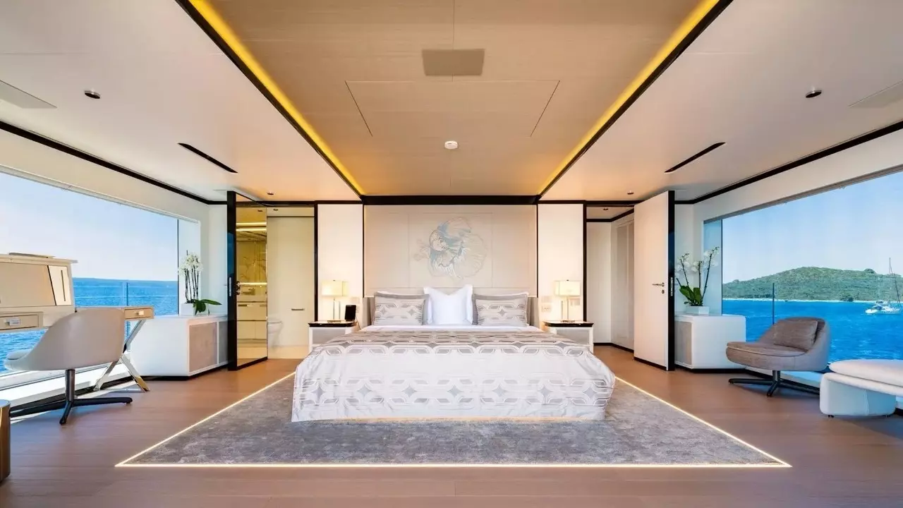Eva4eva by Mangusta – Private Superyacht Charter in Cyclades