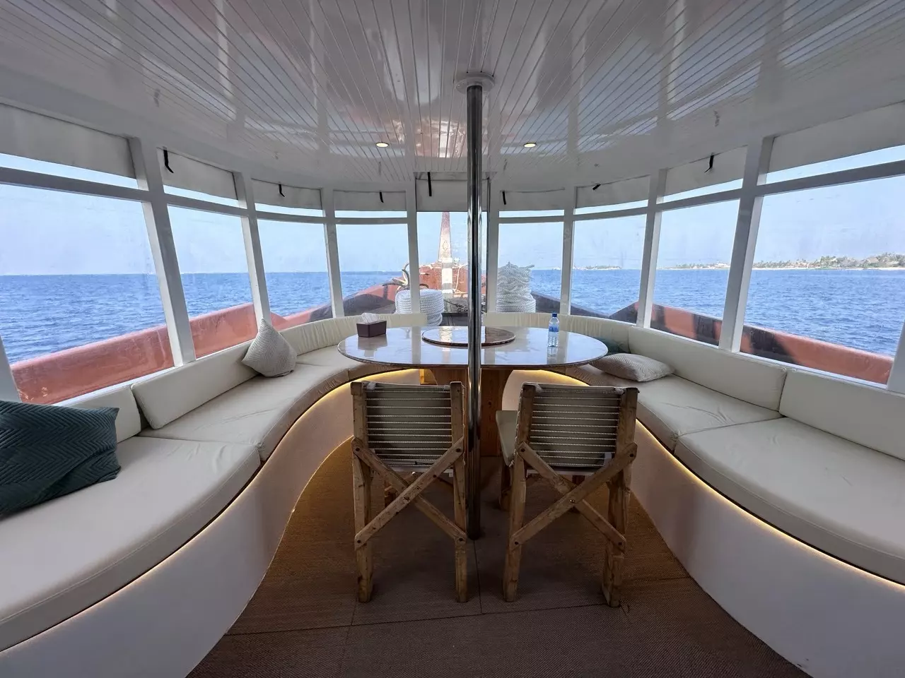 Atoll Villa image 17