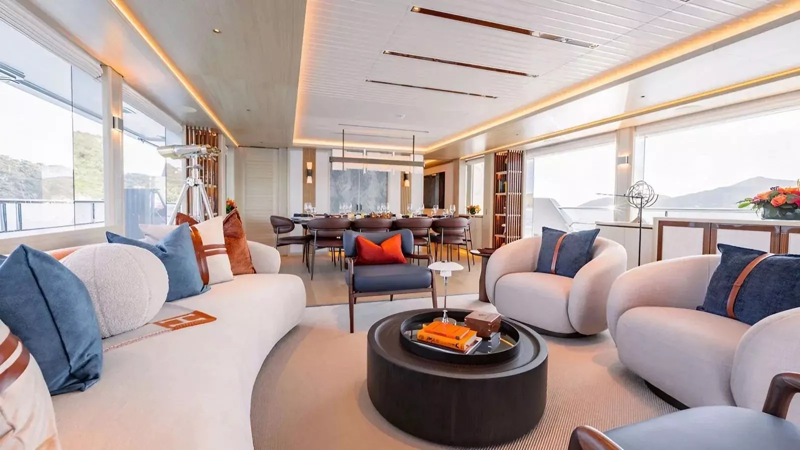 Ad Astra by Moonen – Private Superyacht Charter in Turks and Caicos