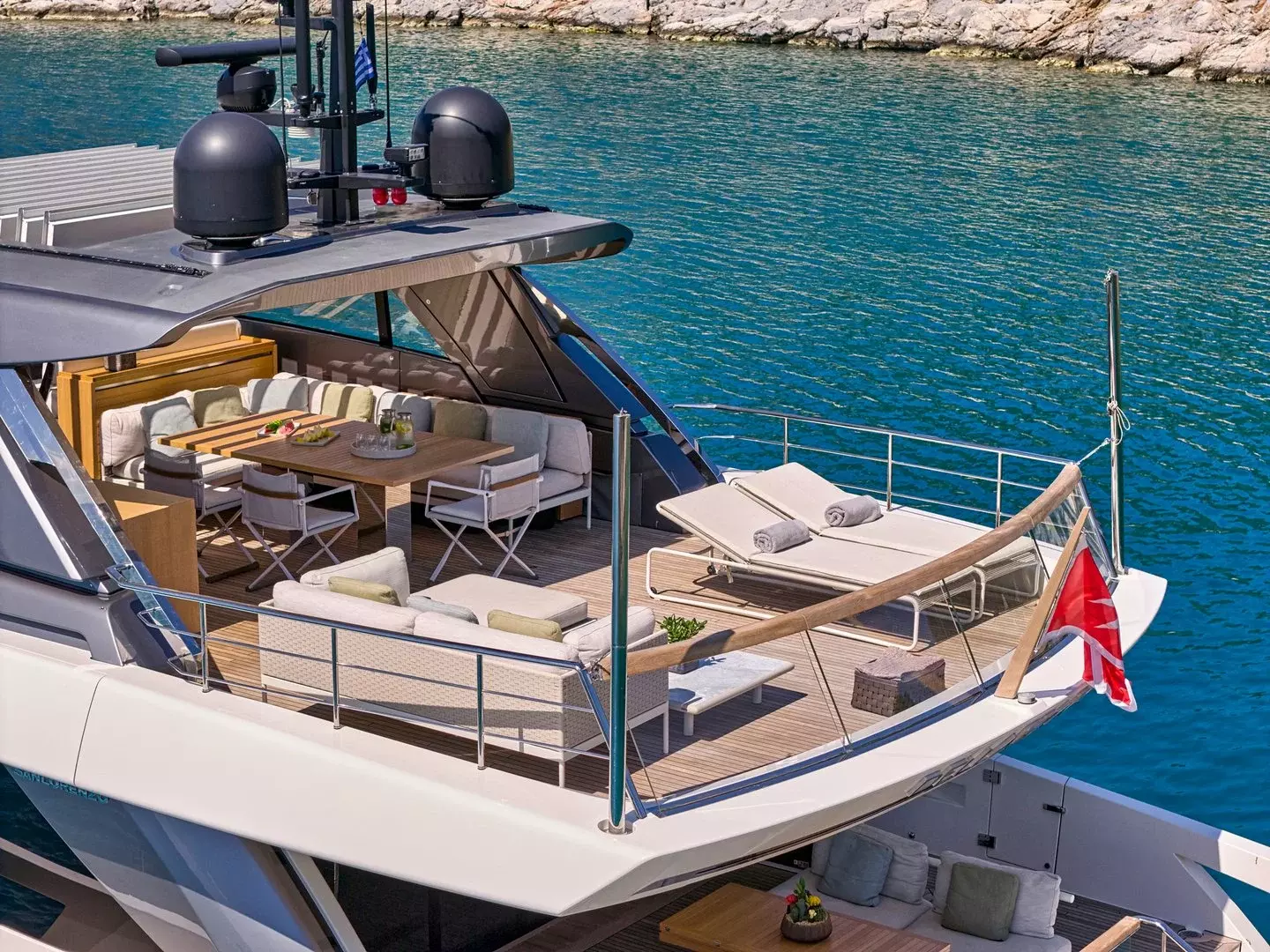 Dellagrazia by Sanlorenzo – Private Motor Yacht Charter in Mykonos